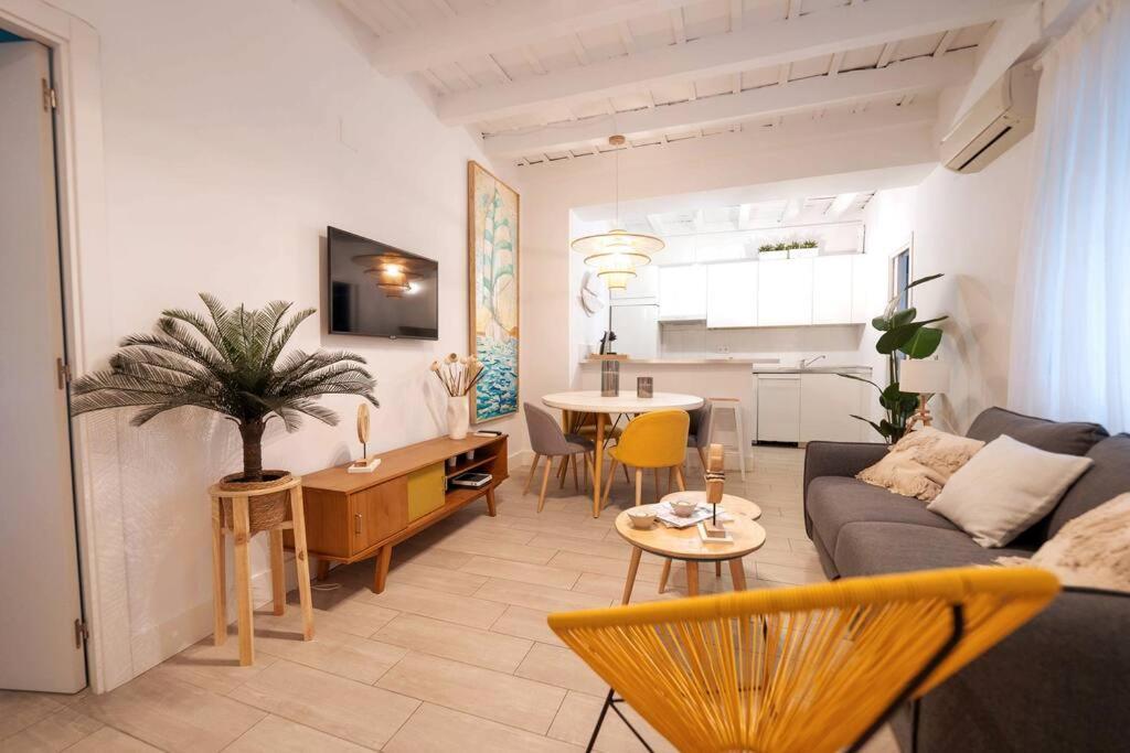 Apartamento A Estrenar En Calle Alcazares Sevilha Exterior foto